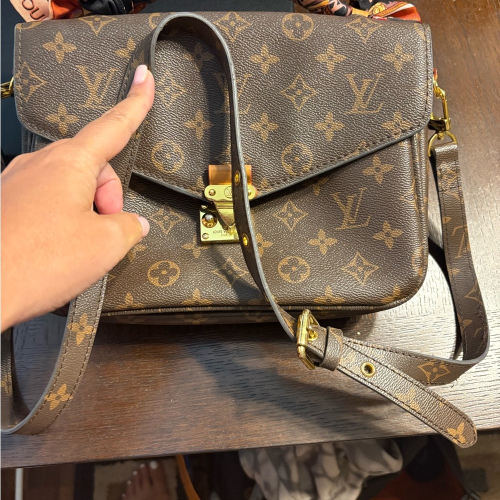 Brown Crossbody Bag with Gold Hardware